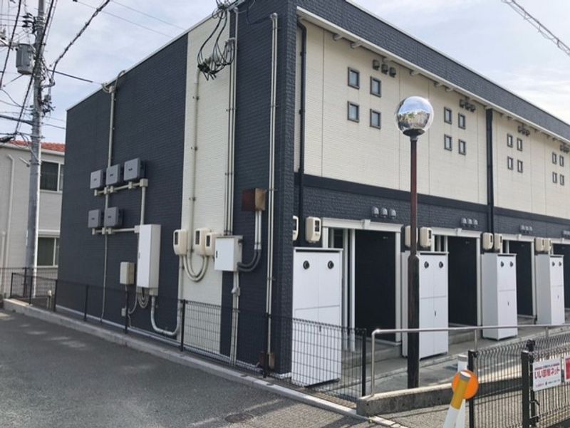 レオネクストリチェズ 外観