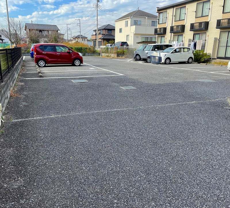 レオパレスサンクレール　柏Ｂ 駐車場