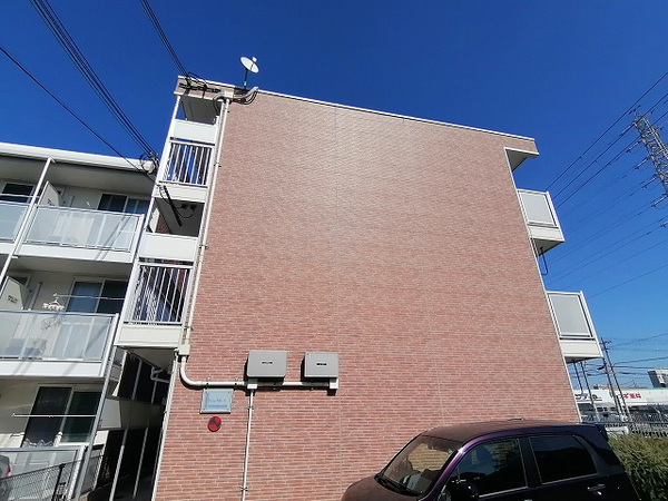 Bên ngoài leopalace Daisy Villa II