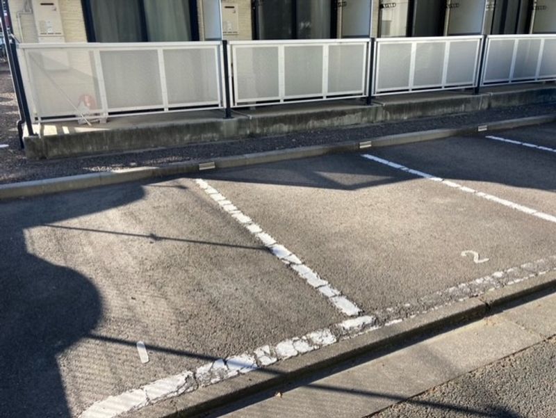 レオパレスＶＩＥＷ福島 駐車場