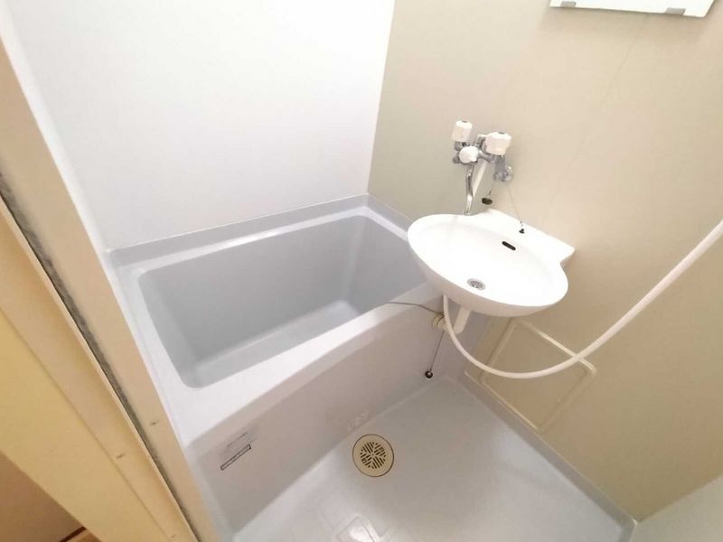 leopalace Entrare Bathroom