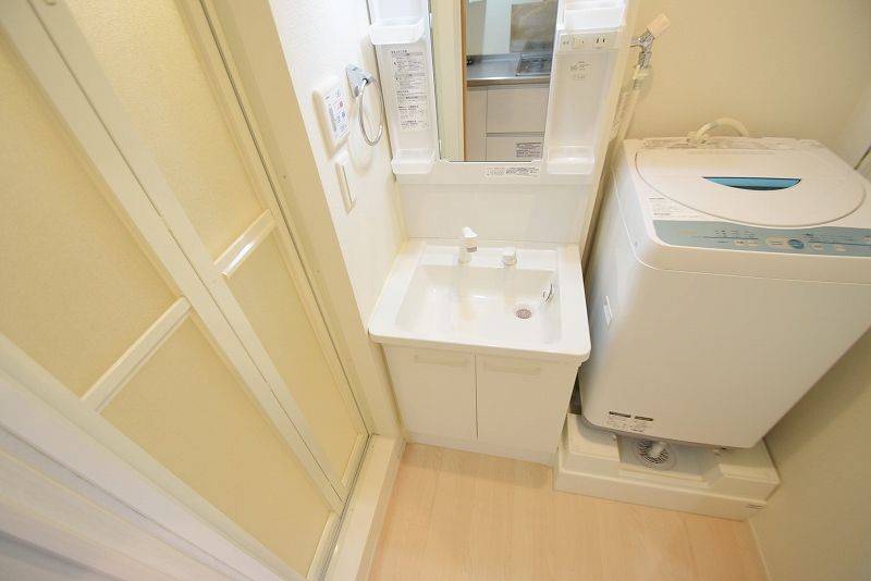 CLEINO INO III 세면대