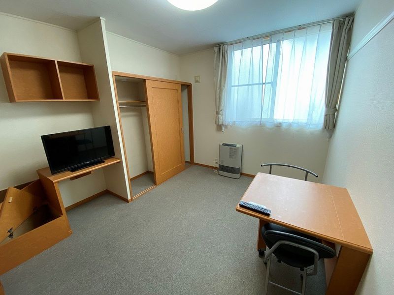 レオパレスパレット 居間