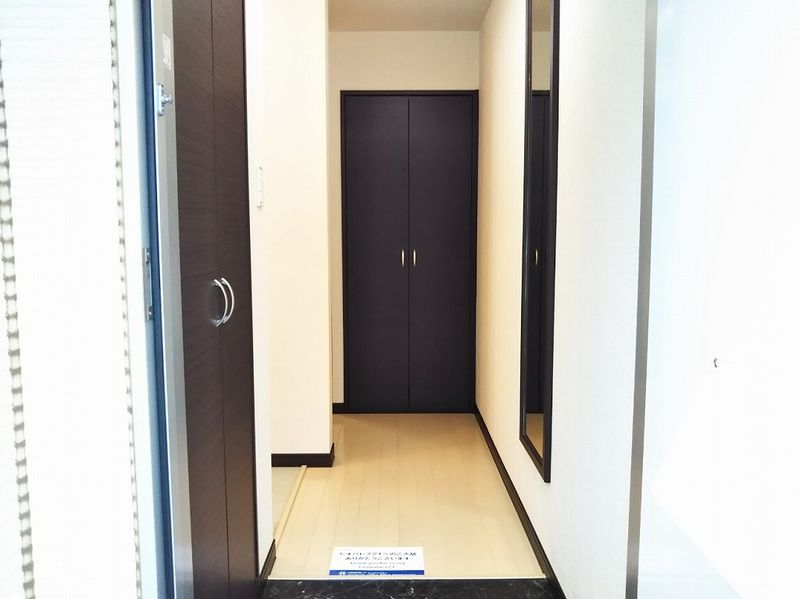 レオネクストＫｏｕｙａ 玄関