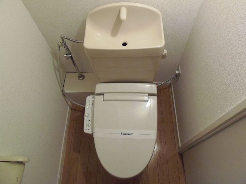 レオパレスＳｅｒｅｎｏ トイレ