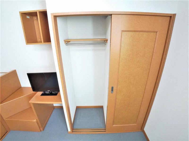 レオパレスシオン 収納