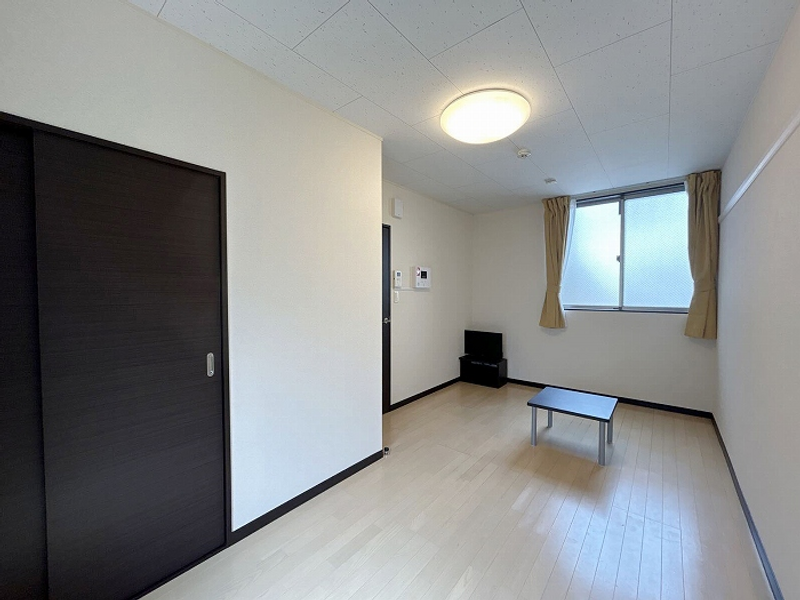 LEONEXT Reveur III Phòng khách