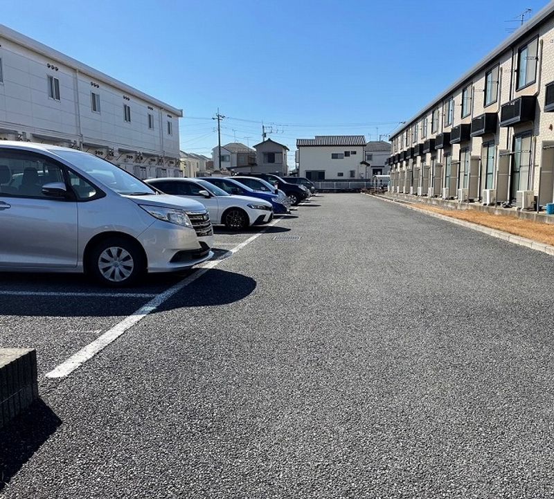 レオパレスマロンハイツ　Ⅱ 駐車場