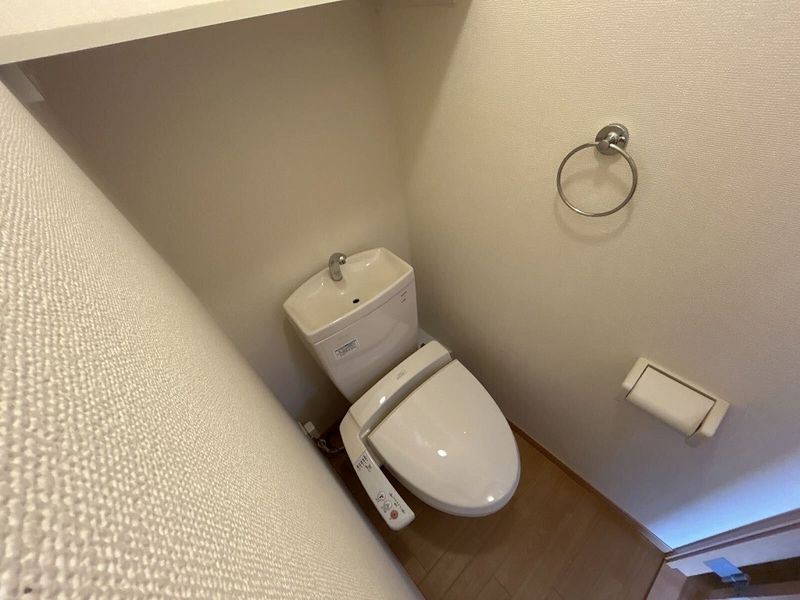 レオパレスウイング北坂戸 トイレ