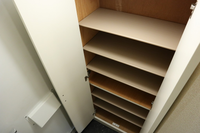 レオパレス向田 玄関