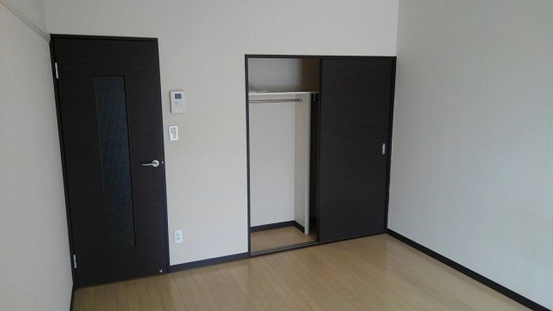レオネクストレグルス 収納