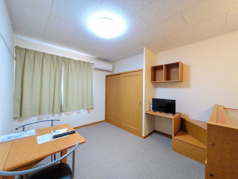 レオパレスＨａＲＵⅡ 居間