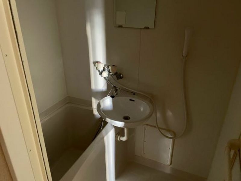 レオパレスヤチヨ 風呂