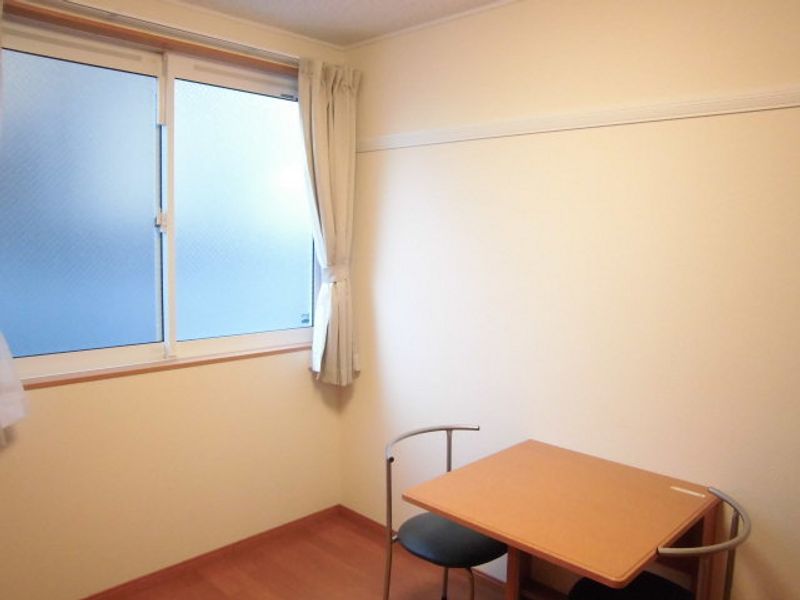 レオパレスアンダンテ 居間
