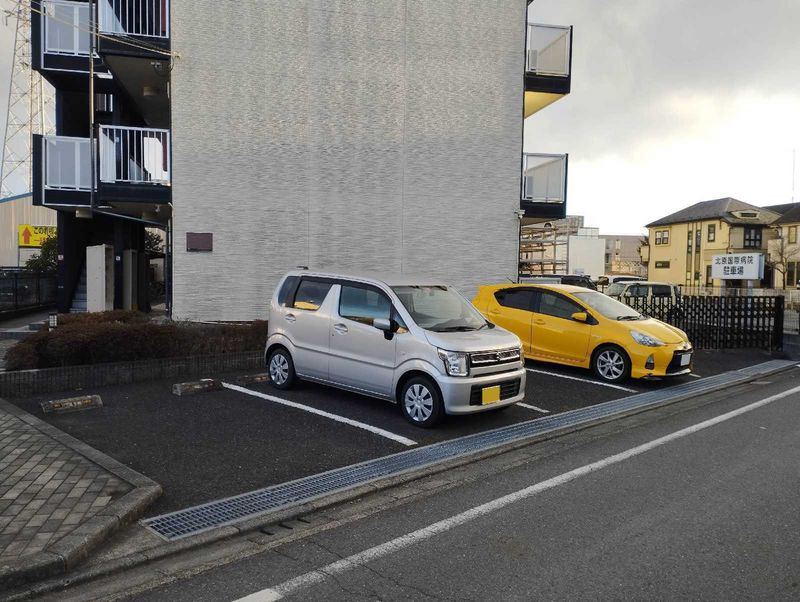レオパレス大和田 駐車場