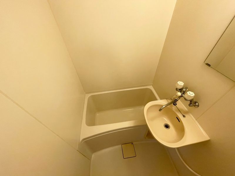 レオパレスロイヤル　ミヤケ 風呂