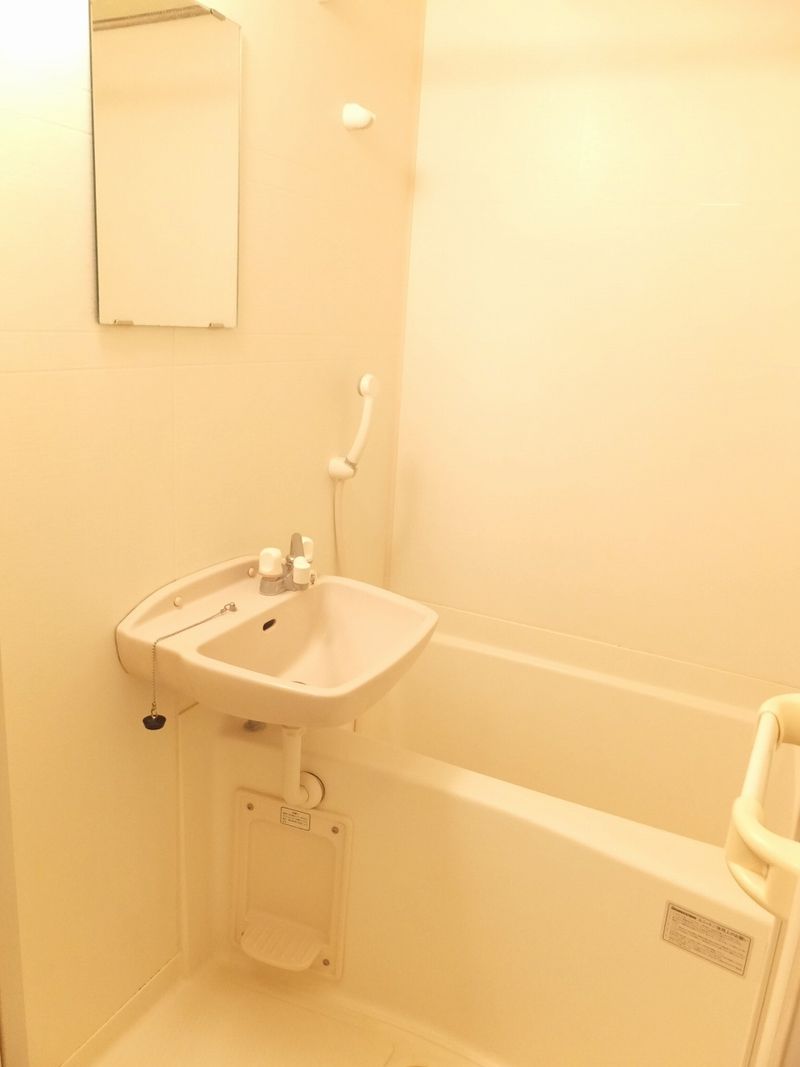 leopalace Nakajima Bathroom