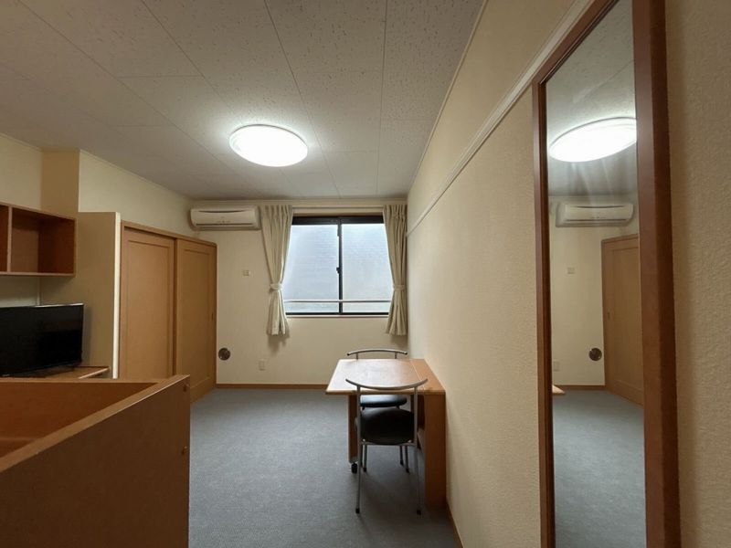 レオパレスエヴァンス 居間