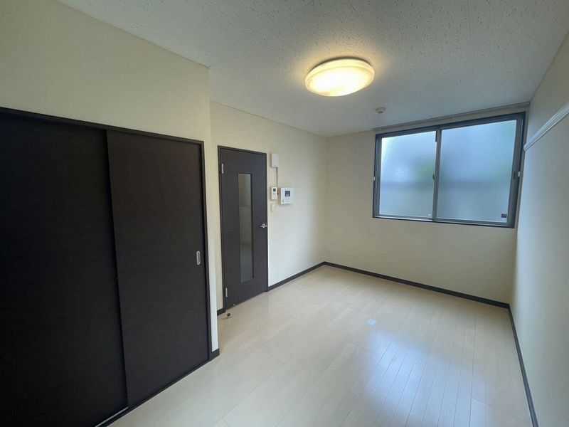 レオネクスト行田 居間