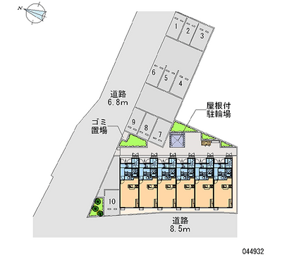 44932 Monthly parking lot