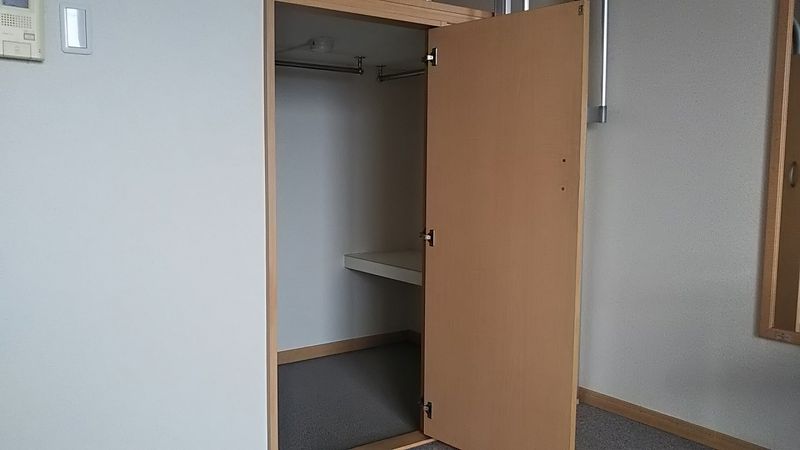 レオパレスマルトウェーブ 収納