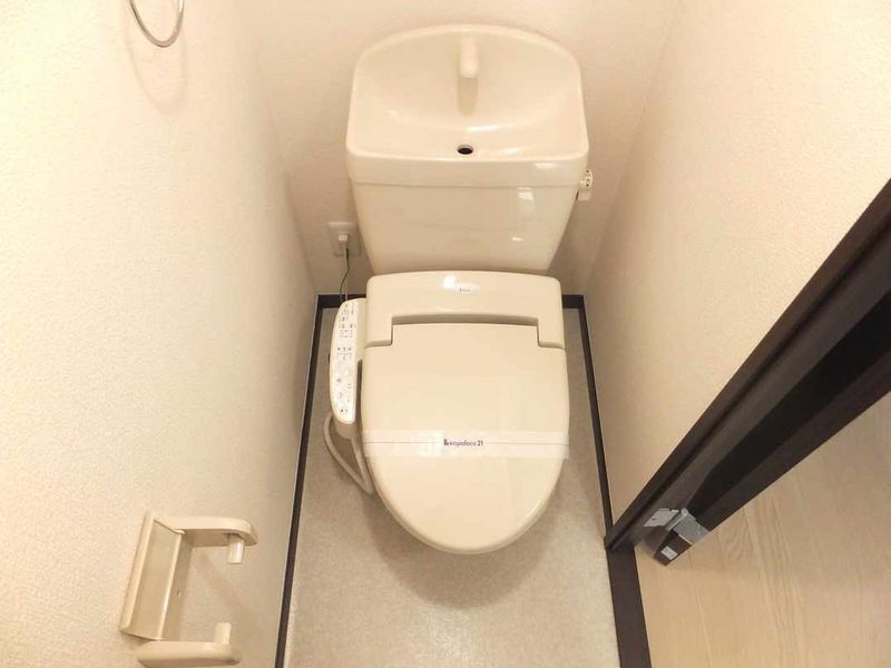 LEONEXT bloom III Toilet