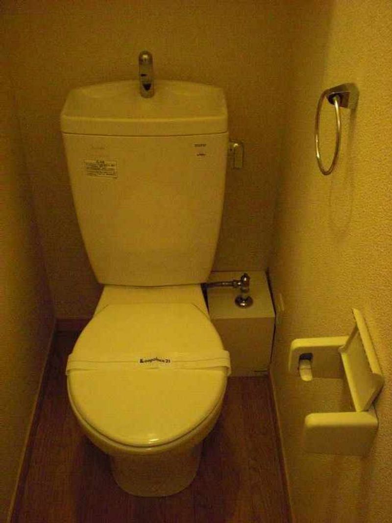 レオパレスＦｏｕｎｔ　Ａ トイレ