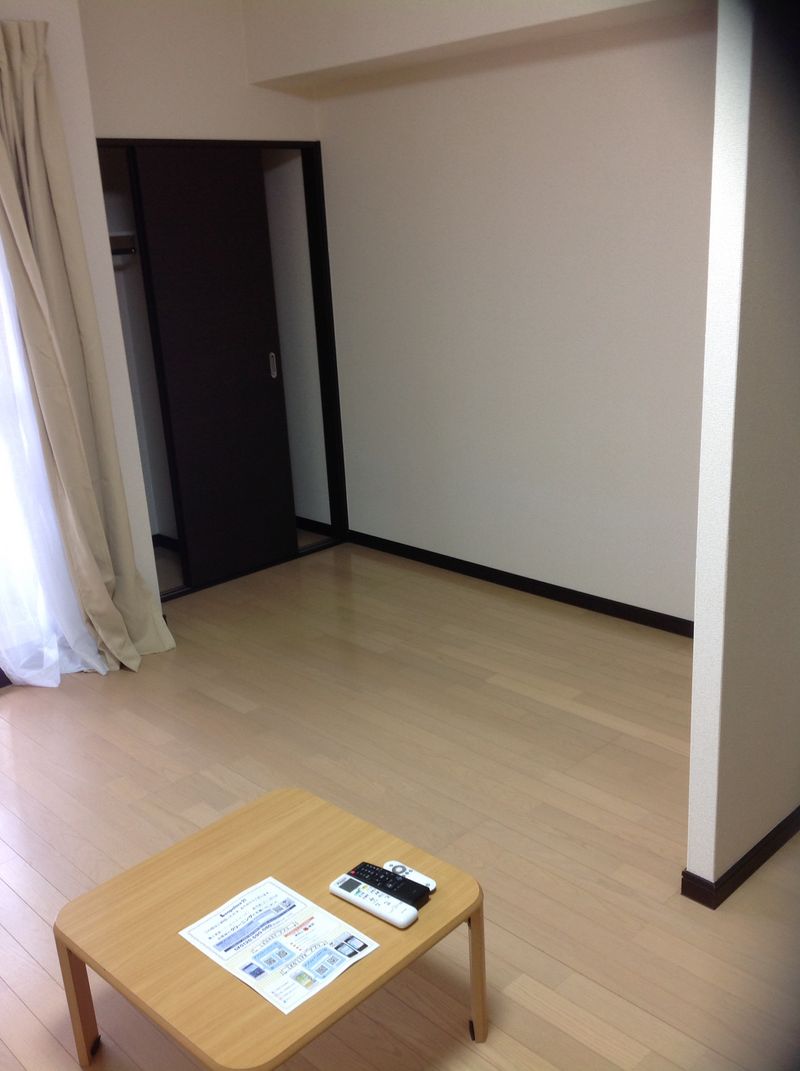 レオネクスト辛島Ⅱ 居間