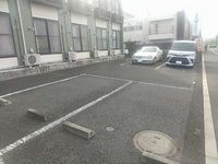 レオパレス中央Ⅱ 駐車場