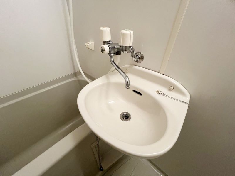 レオパレスプリティ葵 洗面台