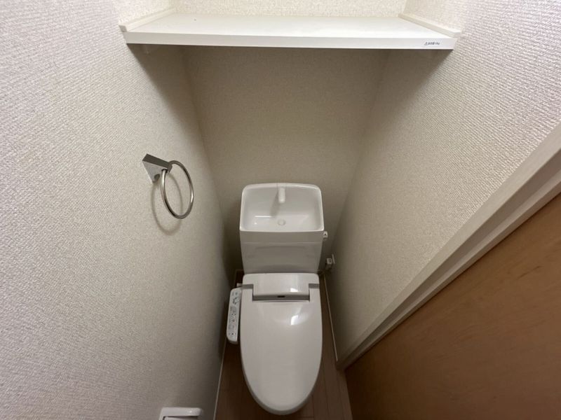 レオパレスヤチヨ トイレ