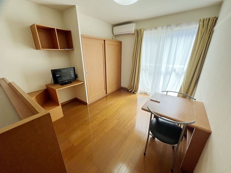レオパレスＳＯＲＡＴＯ 居間