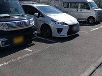 レオパレスサンヴィレッジ２０ 駐車場