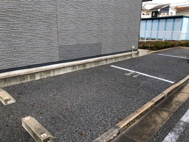 レオパレスヴァルトⅡ 駐車場