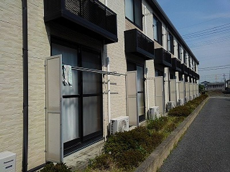 レオパレスミーティアー 外観