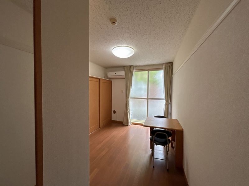 レオパレスブランドール 居間