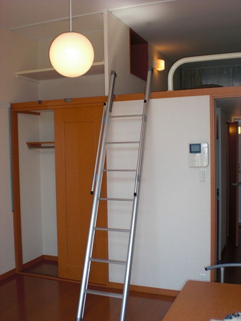 レオパレスあらまき 収納