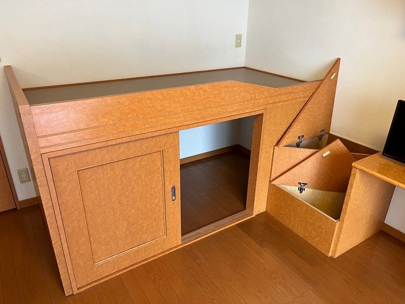 レオパレスＣｏｚｚｙＣｏｒｔ 収納
