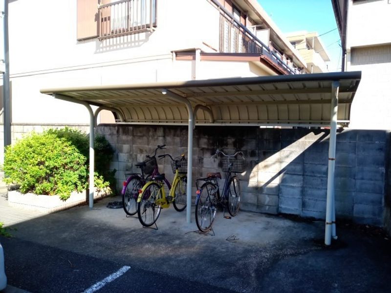 レオパレスエミール 共用部分