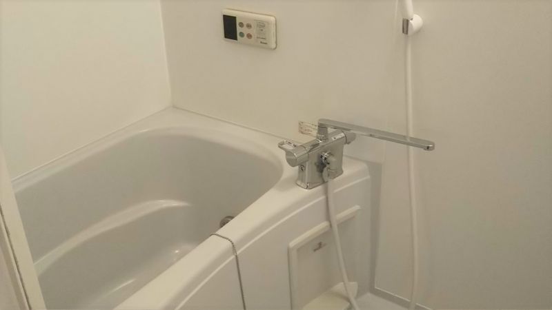 レオパレスコロネット 風呂