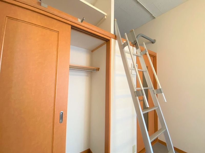 レオパレス神辺 収納