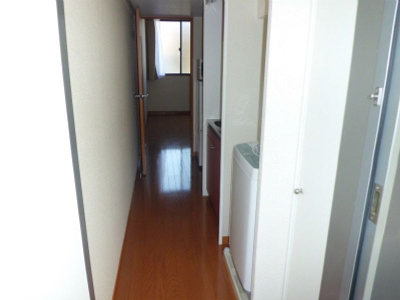 レオパレスＩＮＮ　オオタ 玄関