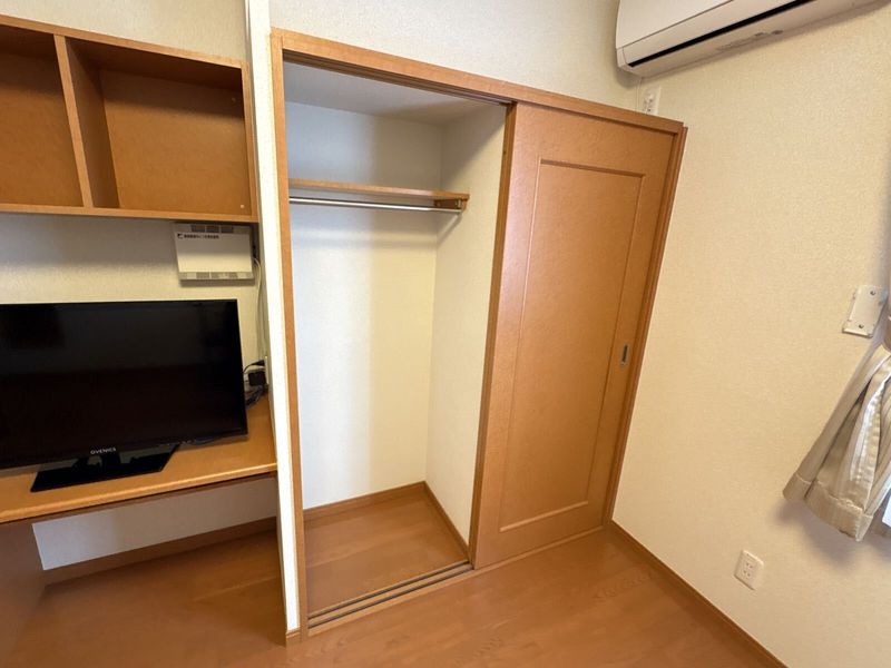 レオパレスクオーレ 収納