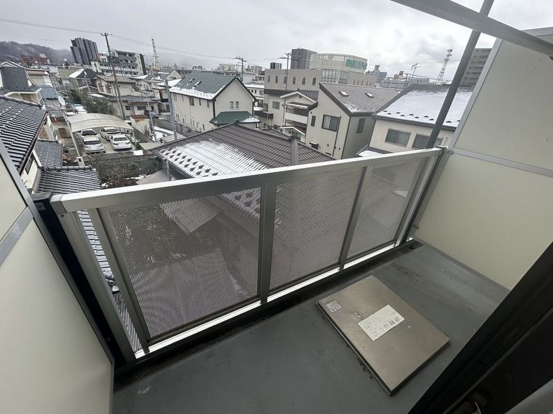 レオパレスフォレスト天神町 バルコニー