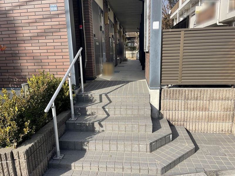 レオパレスタートルクレインⅡ エントランス