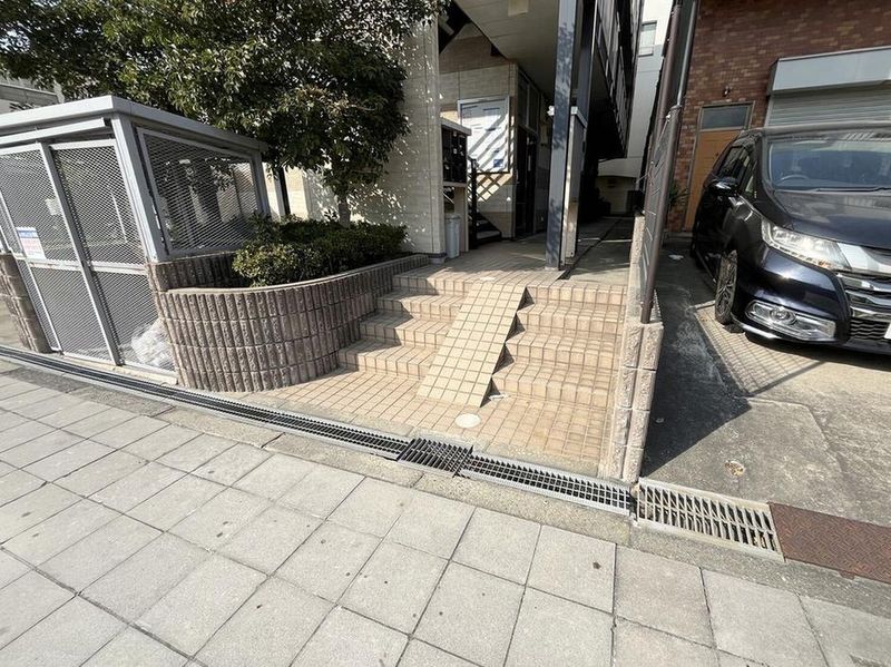 leopalace Harukoma Mansion 입구