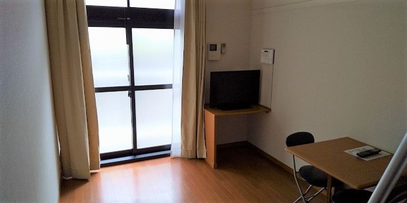 レオパレスアドミラブール 居間