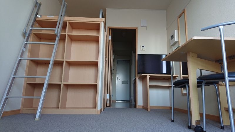 レオパレスディアコート大谷 居間