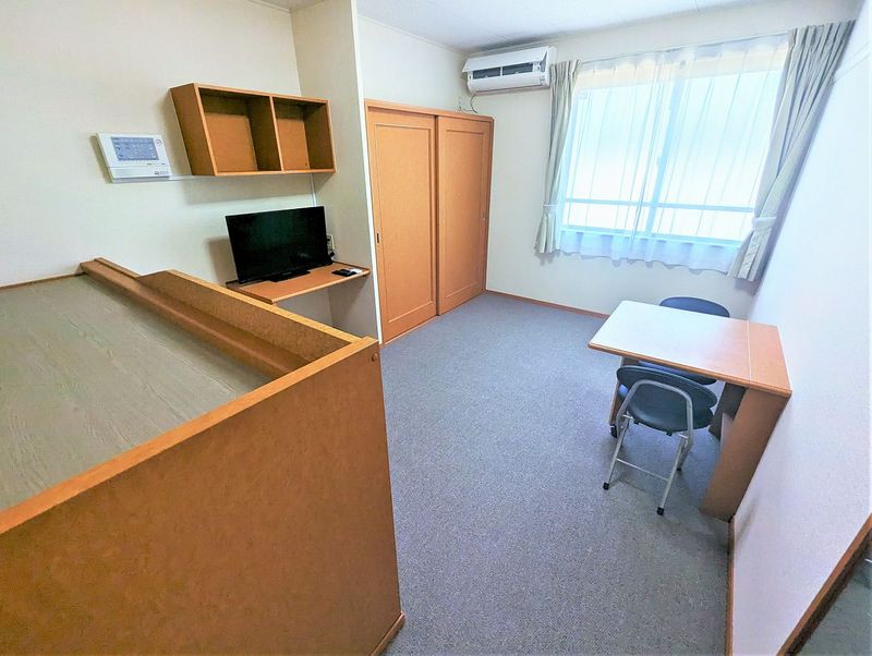 レオパレス源藤Ⅳ 居間