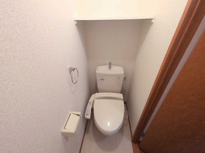 レオパレスサンヴィラージュ トイレ